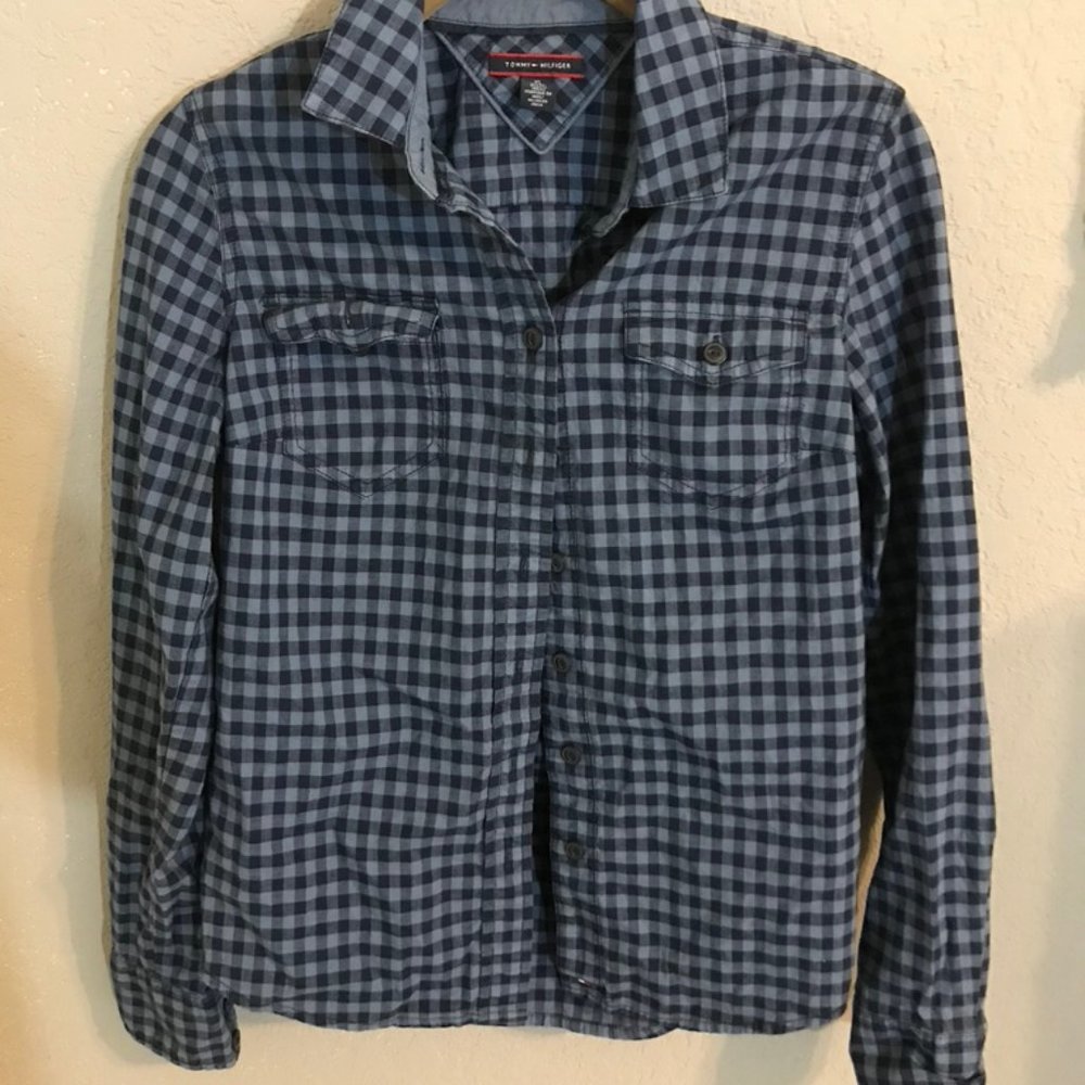 Blue gingham button up shirt